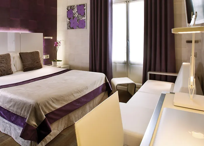 Hotel Des Arceaux